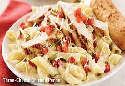 Three cheese pene from applebees..soo good! Chilis Cajun Chicken Pasta, Chicken Penne Recipes, Chicken Bruschetta, Chicken Penne Pasta, Penne Recipes, Penne Pasta Recipes, Chicken Penne, Cajun Chicken Pasta, Cheese Chicken