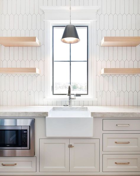 Bedrosians Tile and Stone on Instagram: “A fun breakaway from the classic subway tile, our Reine collection offers a fun shape that can be installed in multiple different ways.…” Picket Tile Backsplash, Picket Tile, Geometric Tile Pattern, Bedrosians Tile, Matte Ceramic, Geometric Tiles, Kitchen Tile, Ceramic Wall Tiles, White Tiles