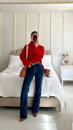 Red Dress Autumn Outfit, Mom Outfits Spring, Dinner Outfit Casual, Skandinavian Fashion, Trendy Outfits Winter, Populaire Outfits, Elegante Casual, Going Viral, Cute Winter Outfits