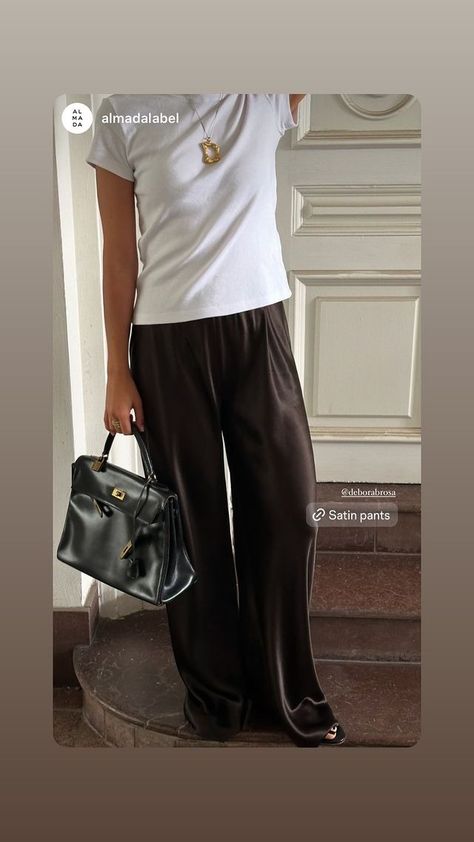 Instagram Satin Pant Outfit, Brown Satin Pants Outfit, Brown Satin Pants, Satin Pants Outfit, Satin Pant, Brown Satin, Satin Pants, Minimal Chic, Wardrobe Style