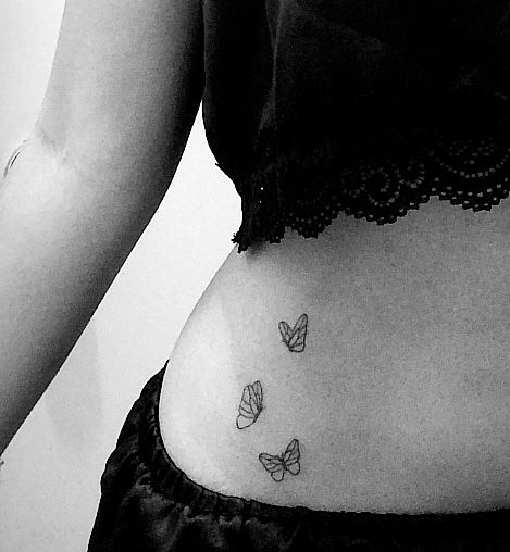 Tattoo Ideas Female Waistline, Mini Tatoos Woman, Butterfly Pelvic Tattoo, Lower Waist Tattoos For Women, Tattoo Ideas Upper Thigh, Butterfly Belly Tattoo, Small Lower Stomach Tattoos, Butterfly On Stomach Tattoo, Side Waist Tattoos Women