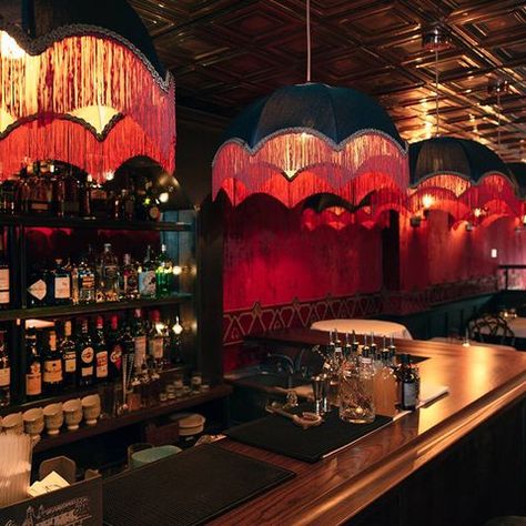 15 Best Speakeasy Bars in the World - Hidden Speakeasies for Prohibition-Style Fun Speakeasy Decor Bar, 1920s Bar, Prohibition Bar, Speakeasy Bars, Speakeasy Decor, 1920s Speakeasy, Easy Bar, Speakeasy Party, Speakeasy Bar