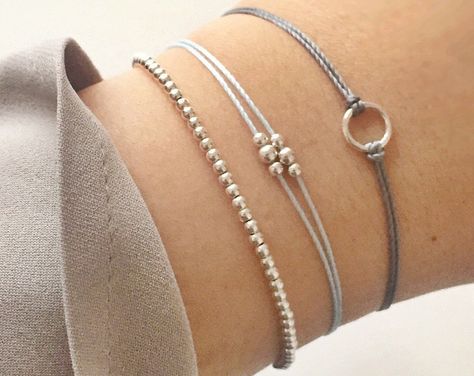 Hoop Bracelet, Karma Bracelet, Ankle Bracelets Diy, Braided Bracelet Diy, Bracelets Etsy, Beaded Jewelry Necklaces, Bracelet Craft Diy, Circle Bracelet, Diy Bracelet Designs