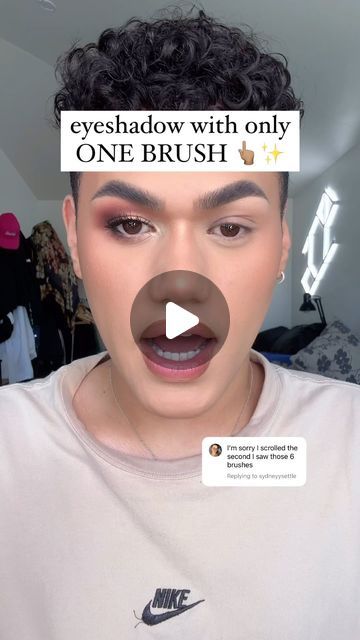 329K views · 22K likes | Kylee De Thier ✨ on Instagram: "eyeshadow with ONE BRUSH ONLY 👆🏽✨ perfect for beginners who are just starting, a simple fully crease brush like the @morphebrushes A11 is all you need! 😎 #makeup #makeuptutorial #makeuptips #eyeshadow #beauty #nz #maori" How To Do Eyeshadow For Beginners, Eye Shadowing Tutorial For Beginners, Simple Eyeshadow Tutorial For Beginners, Eye Shadow Tutorial For Beginners, Simple Eye Makeup For Beginners, Eye Shadowing Tutorial, Eye Makeup For Beginners, Simple Eyeshadow Looks, Simple Eyeshadow Tutorial