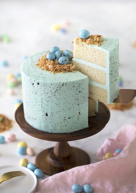 Easter Cake Easy, Easter Egg Cake, Easter Cake Recipes, Mini Torte, Preppy Kitchen, Egg Cake, Slow Cooker Desserts, Easter Baking, Easter Cake