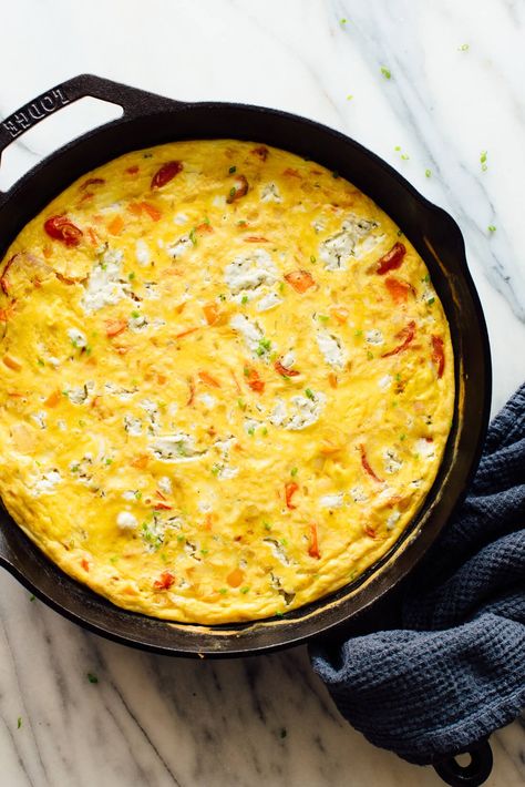 How to Make Frittatas (Stovetop or Baked) - Cookie and Kate Stovetop Frittata, Best Frittata Recipe, Feast Of Unleavened Bread, Baked Frittata, Weekend Brunch Recipes, Unleavened Bread, Swiss Chard Recipes, Chard Recipes, Frittata Recipe