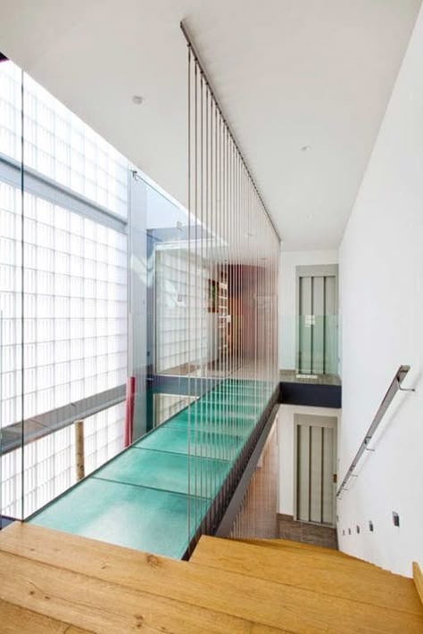 Beautiful family home in Barcelona House In Barcelona, Glass Stair, Glass Walkway, Glass Railings, Glass Bridge, Narrow House, Glass Floor, Stairs Design, Family House