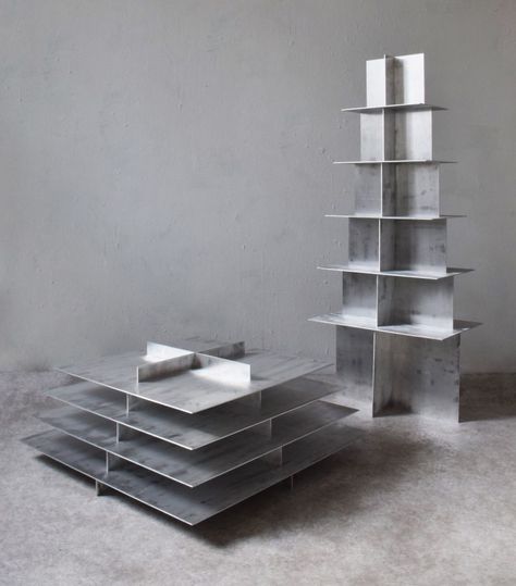 Pyramid aluminium shelves by Bram Vanderbeke and Wendy Andreu Young And, French Designers, Aluminum Shelves, Trendy Furniture, Metal Furniture Design, Futuristic Furniture, Futuristic Interior, Aluminum Furniture, Contemporary Furniture Design