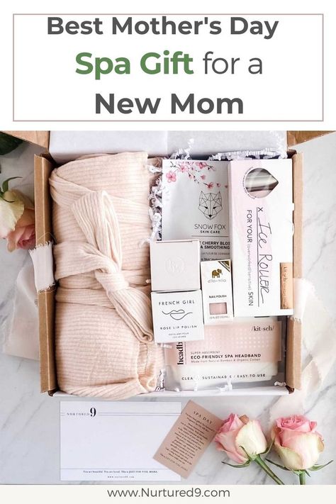 mother's day spa gift for a new mom Gift Ideas For New Moms, Mothers Day Spa, Pregnancy Gift Box, Mom Gifts Box, Jungle Baby Shower Theme, Spa Gift Basket, First Mothers Day Gifts, Ice Roller, Spa Headband