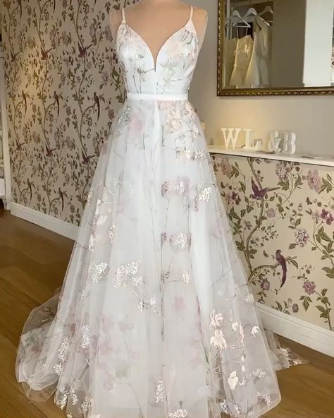 Wedding Dress Coloured Flowers, Flowy Flowery Wedding Dress, Pop Of Color Wedding Dress, White Lace And Butterflies, Simple Floral Wedding Dress, White Floral Prom Dress, White Floral Wedding Dress, Wedding Dress With Color, Flowery Wedding Dress