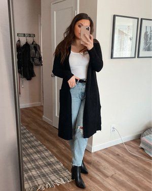 Check out this look I found on LIKEtoKNOW.it http://liketk.it/2HmwY  Download the LIKEtoKNOW.it app to see! Styling Long Black Cardigan, Outfits With Long Black Cardigan, Long Black Cardigan Outfit Aesthetic, Black Cardigan Sweater Outfit, Jeans And Cardigan Outfit Winter, Style Long Cardigan Outfit Ideas, Long Black Cardigan Outfit Winter, Black Cardigan Outfit Winter, Black Cardigan Outfit Ideas