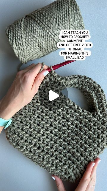 Crochet Rope Bag Free Pattern, Knitting With Macrame Cord, Crochet Bag With Macrame Cord, Macrame Cord Crochet Bag, Macrame Cord Crochet Patterns, Crochet With Macrame Cord, Crochet Macrame Cord, Hollow Coves, Macrame Cords