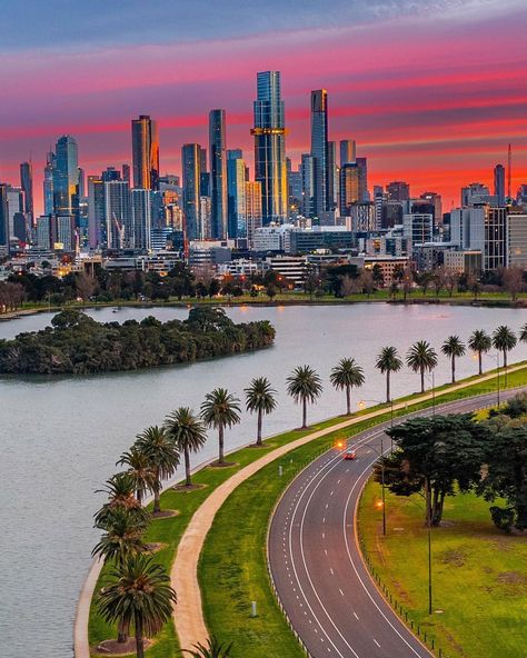 One of our favourite views of Melbourne (Narrm) 💗⁣ ⁣ 📍 Albert Park Lake, on the lands of the Wurundjeri People⁣ 📸… | Instagram Melbourne Australia City, Albert Park Melbourne, Visit Melbourne, Melbourne City, Albert Park, Melbourne Cbd, Sunset City, South Bank, Beautiful Photos Of Nature