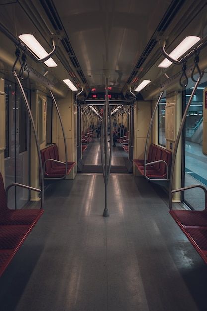 Minions, Metro Train Asthetic, Inside Of Subway Train, Inside Of Train Aesthetic, Subway Interior Train, Inside A Subway Train, Inside Of A Train Drawing, Inside Of Train Drawing, Inside Train Reference