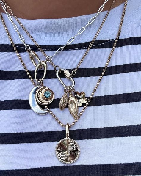 Gems And Gold Oh My | Stay hydrated, people, this heat is intense. ☀️ | Instagram Accessories Style, Gold And Silver Jewelry Aesthetic, Mixed Metal Jewelry Layering, Gold And Silver Jewelry, Gold And Silver Jewelry Together, Necklace Inspiration, Cross Jewelry Necklace, Silver Jewlery, Layered Necklaces Silver