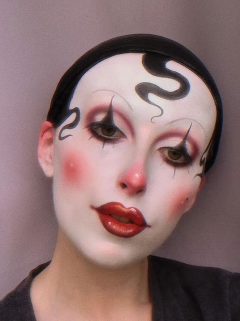 Vintage Clown Makeup, Puppet Makeup, Vintage Jester, Jester Makeup, Pierrot Costume, Clown Hair, Circus Makeup, French Makeup, Mime Makeup