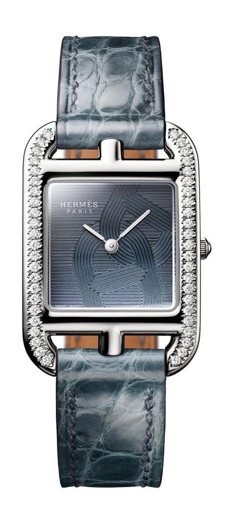 Hermès Cape Cod Chaîne d’ancre – The Watch Pages Latest Watches, Saint Valentine, The Watch, Cape Cod, Quartz Movement, Stainless Steel Case, Alligator, Womens Watches, Cape