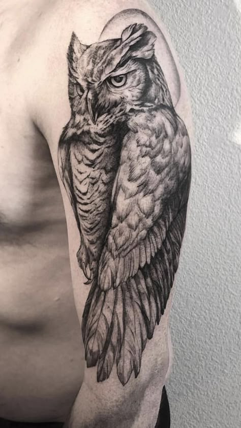 Horned Owl Tattoo For Women, Shoulder Owl Tattoo, Great Horned Owl Tattoo Drawing, Owl Snake Tattoo, Owl Shoulder Tattoo, Great Horned Owl Tattoo, Horned Owl Tattoo, Tattoo Rework, Small Memorial Tattoos