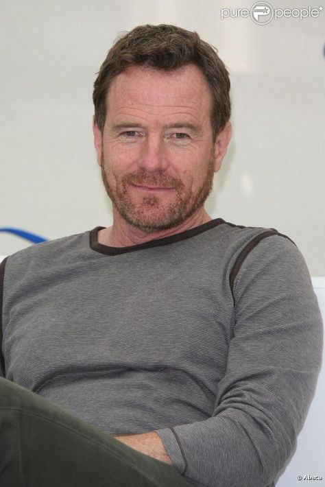 Brian Cranston ...... Can do it all, insanely funny as Doug and Carrie's neighbor to insanely serious on Breaking Bad! He's the man!! Brian Cranston, Breaking Bad Cast, I Am The Danger, William Petersen, Didier Drogba, Adrien Brody, Video Call With Boyfriend Screen Photo, Bryan Cranston, Hot Damn