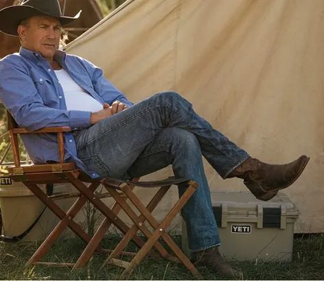 What Does John Dutton Wear on Yellowstone? John's Full Outfit Yellowstone Pictures, John Dutton Yellowstone, Yellowstone Quotes, John Dutton, Cowboy Culture, Yellowstone Series, Blue Cotton Shirt, Embroidered Horse, Dutton Ranch