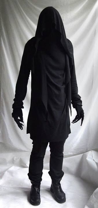 dark demon goth avante garde fashion mens top long sleeve turtleneck | Raddest Looks On The Internet: http://www.raddestlooks.net Avante Garde Fashion, Street Goth, Gothic Men, Post Apocalyptic Fashion, Apocalyptic Fashion, Tokyo Street Fashion, Hipster Grunge, New Rock, Future Fashion