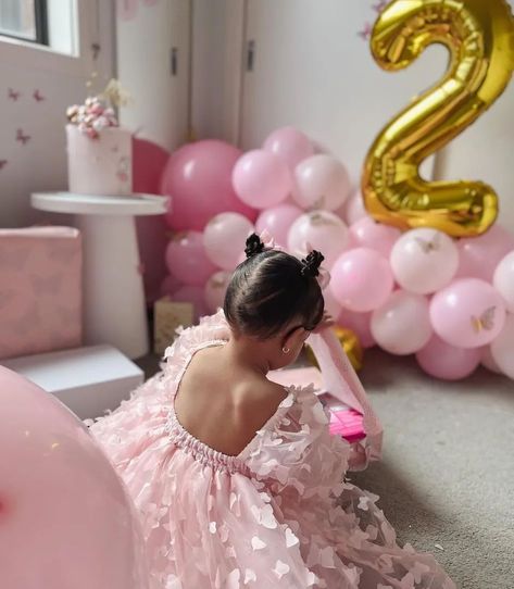 One year on and this is still one of my favourite dresses ever!!! 🩷 Maybe I'm biased but I honestly think this is the most PERFECT birthday dress 🤭🩷 Princess Ella was 2 years old here and wearing a size 2 🩷 @mikandme_ 2nd Birthday Photos, Perfect Birthday Dress, Personalised Chocolate, Chocolate Favors, Birthday Party Theme Decorations, Birthday Girl Outfit, Kids Frocks, Personalized Chocolate, Birthday Dress