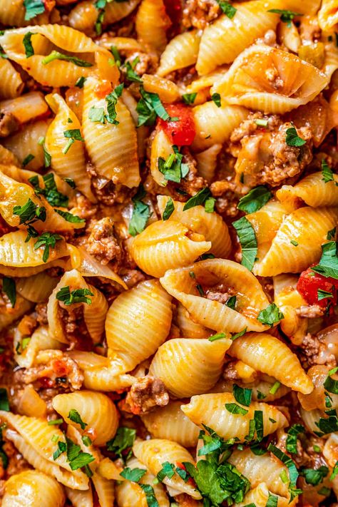 Tacos In Pasta Shells, Mexican Pasta Shells With Ground Beef, Healthy Taco Pasta Recipes, Mexican Taco Pasta, Taco Shells Pasta, Medium Shells Pasta Recipes, Conchitas With Ground Beef, Small Shell Pasta Recipes, Mexican Pasta Shells