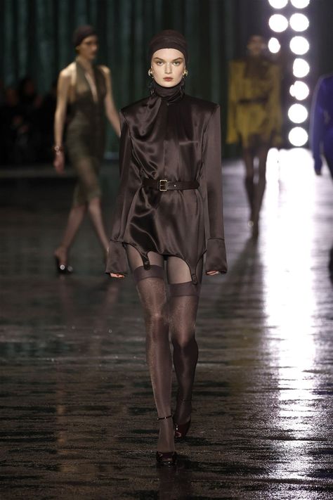 Saint Laurent Fashion show, Runway, Ready To Wear Fall Winter 2024, Paris Fashion Week, Runway Look Yves Saint Laurent Aesthetic, Saint Laurent Aesthetic, Saint Laurent Fashion Show, Yves Saint Laurent Fashion, Chloe Fashion, Paris Fashion Week Runway, Fall Winter Trends, Catwalk Collection, Pat Mcgrath