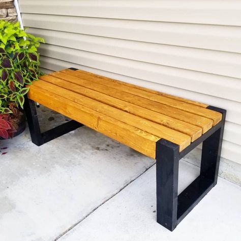 30+ Functional and Easy DIY Bench Ideas Bench Ideas Outdoor, Diy Bench Ideas, Outdoor Corner Bench, Easy Diy Bench, Deck Bench Seating, Homemade Bench, Outdoor Bench Plans, Yard Benches, Diy Bench Seat