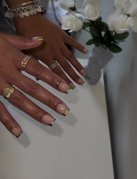 Nursing School Graduation Nails, Nursing School Nails, Nails For Nursing Students, Nurse Nail Designs, Nurse Nails, Natural Nails Manicure, Nails Styles, Cute Nail Colors, Gold Acrylic Nails