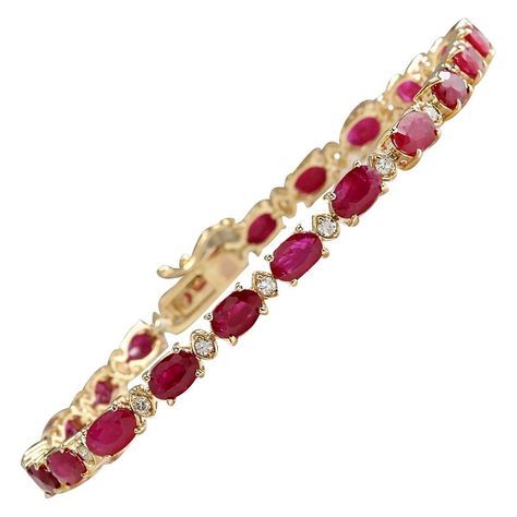 Jennie Vogue, Burgundy Bracelet, Party Wears, Gold Diamond Bracelet, Diamond Pendants Designs, Red Bracelet, Ruby Bracelet, Modern Bracelets, Jewelry Post