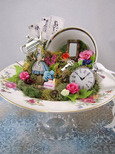 Alice in Wonderland Centerpiece by thefaerywatcher on Etsy: Alice In Wonderland Crafts, Tea Party Ideas, Alice In Wonderland Tea Party Birthday, Teacup Gardens, Teacup Crafts, Wonderland Birthday, Alice Tea Party, Alice In Wonderland Wedding, Mad Hatter Party