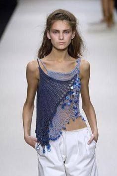 London Fashion Weeks, Summer Knitting, Beautiful Knitting, Easy Knitting, Summer Crochet, Knit Outfit, Knit Fashion, Knitting Inspiration, Crochet Fashion