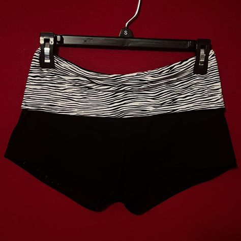 Black and white zebra print fold over booty shorts... - Depop Fold Over Shorts, Foldover Shorts, Mha Dr, Trashy Outfits, 2000s Clothes, Y2k Mcbling, Y2k Shorts, Black And White Shorts, 2000s Fashion Outfits