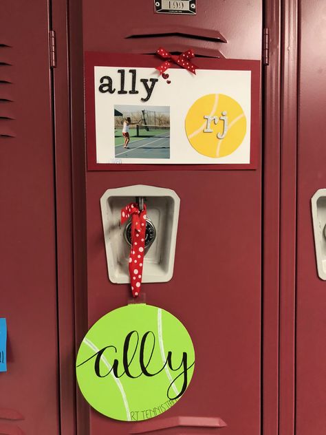 Tennis Locker Signs!!🎾🎾 Tennis Locker Signs, Tennis Locker Decorations, Tennis Drills Training, Tennis Poses, Locker Name Tags, Name Tag Ideas, Locker Room Decorations, Tennis Decorations, Tennis Crafts