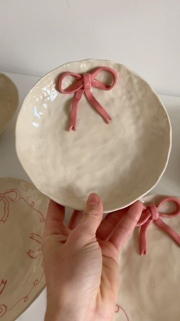 Ideas To Do With Clay, Clay Ideas Plate, Drying Clay Ideas, Air Dry Clay Ideas Cute, Useful Clay Crafts, Airdryclay Ideas Aesthetic, Dry Clay Projects, Diy Pottery Ideas, Things Made Of Clay