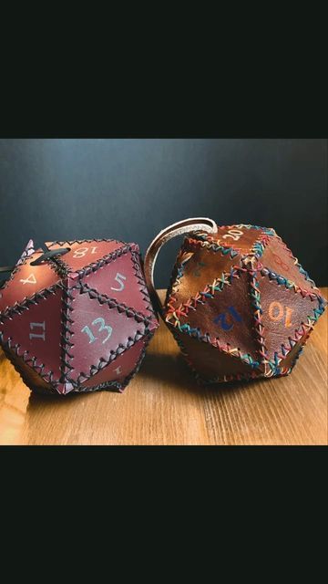 Nerds In Leather on Instagram: "Here it is the perfect gift for the D&D player in your life, ‘cause just like you can never have enough dice apparently you also can’t have enough dice shaped dice bags. So excited to finally showcase this fantastic dice bag pattern by @farfarsyxaleather! ✨ These are so fun and simple to make and so customizable. These two and more will be for sale this weekend at @mapleridgecraftfair and as always I’m available to make custom orders. Get the perfect dice bag wi Dnd Dice Pouch Diy, Dice Bag Pattern, Leather Dice Bag, Leather Artist, Dice Bags, Trans Art, Dice Cup, December 3rd, Christmas Craft Fair