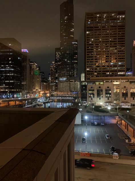 Chicago Apartment View, Chicago Apartment Decor, Chicago Apartment Aesthetic, Apartment Chicago, City Girl Life, Apartment Building Exterior, Chicago Night, City View Night, Simple Apartments