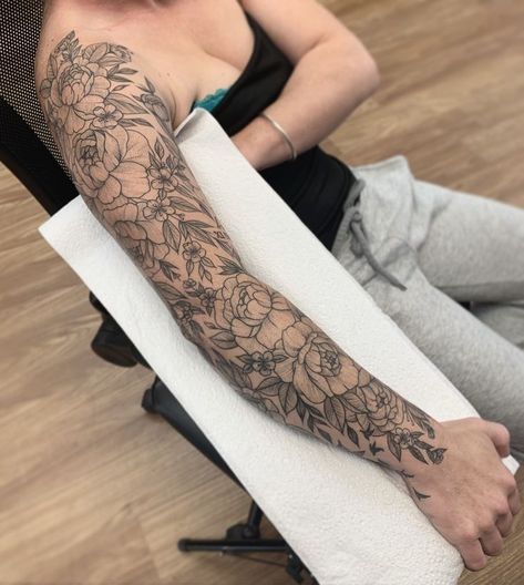 Poppy Flower Half Sleeve Tattoo, Flower Sleeve Tattoo With Words, Fillers For Sleeve Tattoos For Women, Cool Women Sleeve Tattoos, Dainty Full Sleeve Tattoo, Women Fine Line Tattoo Sleeve, Line Art Tattoo Sleeve Woman, Peony Arm Sleeve Tattoo, Womens Sleeve Tattoo Ideas Fine Line