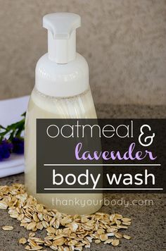 Homemade body wash with oatmeal and lavender. I'm so making this! #diy #homemade #soap #lavender Diy Body Wash, Homemade Body Wash, Lavender Body Wash, Savon Diy, Homemade Lotion, Homemade Bath Products, Diy Body, Soap Recipes, Beauty Recipe