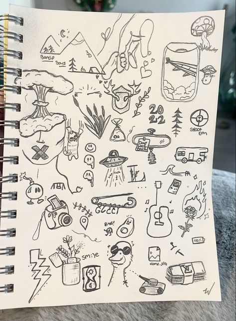 Cool Things To Doodle, Page Full Of Doodles, Page Doodles, Page Fillers, Notebook Doodle, Arty Ideas, Highest Version, Flash Sheets, Notebook Doodles