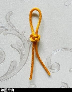 Chinese Knotting of Basic Level-Button Knot – chineseknotting Button Knot, Chinese Knotting Cord, Chinese Knotting, Language Of Love, Camp Crafts, Macrame Bracelet Patterns, Ancient Languages, Knots Tutorial, Rope Jewelry