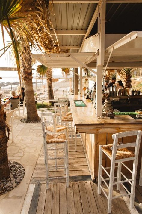 Beach Restaurant Design, Bar In Casa, Beach Cafe, Beach Side, Beach Shack, Paphos, Beach Bar, Outdoor Restaurant, Pool Bar