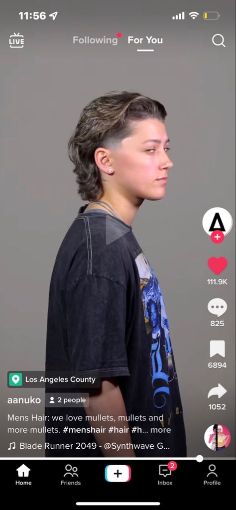 Faded Mullet Men Straight Hair, Curtain Mullet, Ideas Pelo, Glasses 2023, Burst Fade, Boys Haircut, Boys Hair, Mullet Haircut, Mens Hairstyles Thick Hair