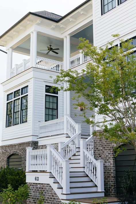 613 Wading Place — Novella Homes | Home Builder in Charleston & Northern Virginia Charleston Home Exterior, Modern Coastal Home Exterior, Charleston Homes Exterior, Charleston Style Home, Charleston House Plans, Coastal Exterior Homes, Beachy Bungalow, Charleston Houses, Hamptons Facade