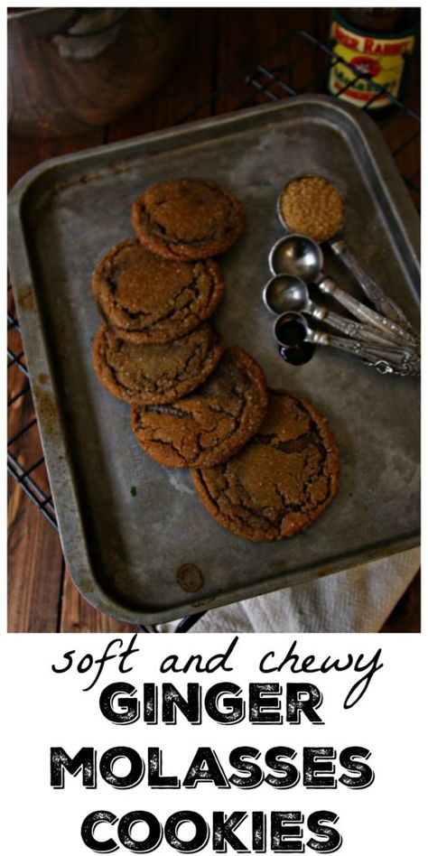 Dark, rich and Chewy Ginger Molasses Cookies are a cross between a gingerbread cookie and a molasses cookie. It's the holidays wrapped up in soft bite. #cookies #holidaycookies #dessertrecipes #christmascookies Chewy Ginger Molasses Cookies, Molasses Cookie, Ginger Molasses, Ginger Molasses Cookies, Molasses Cookies, Bar Recipes, Cookies Christmas, Treats Recipes, Favorite Dessert