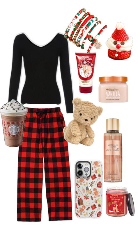 Preppy Christmas Pjs, Cristhmas Aesthetic, Christmas Cozy Outfit, Christmas Outfits For Teens, Christmas Pjs Aesthetic, Christmas Clothes Ideas, Cute Christmas Pjs, Brr Basket, Christmas Morning Outfit