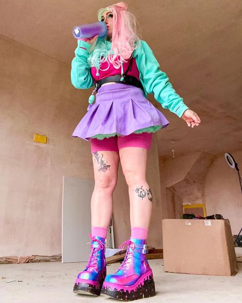 My favourite part about building outfits is matching the colour. Sometimes I don’t realise just how well the colours match until afterwards. I tend to just go with what makes me feel good and happy. Mint, pink and purple are such a vibe. My favourite colours !! #pastelgoth #pastelaesthetic #kawaiifashion #kawaiioutfit #harajukustyle #japanesefashion #pastelfashion #cuteaesthetic #altgirl #pastelpunk #demoniashoes Gamer Girl Aesthetic Outfits, Pastel Punk Fashion, Pastel Punk Outfits, Building Outfits, Pastel Punk, Demonia Shoes, Pastel Fashion, Punk Girl, Alt Girl