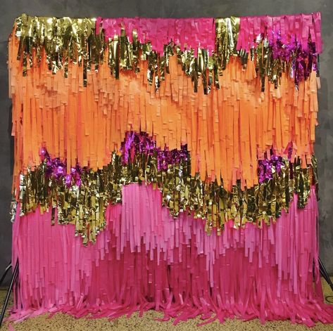 We are sharing our step-by-step tutorial to create a fun fringe party backdrop! This super easy DIY fringe backdrop is perfect for a photo booth or as a festive and colorful touch to your parties! Ours is Valentine's Day themed, but you can use any color you want! #fringegarland #fringebackdrop #diyfringebackdrop #diy #valentinesday #valentines #valentinesparty Fringe Wall Backdrop, Diy Fringe Backdrop, Fringe Wall, Diy Fringe, Streamer Backdrop, Tafel Decor, Fiesta Tropical, Fringe Backdrops, Diy Backdrop