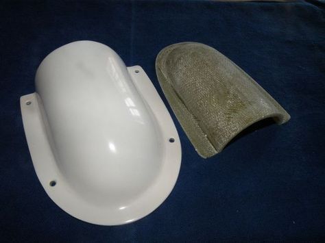 Making small fiberglass parts... How To Fiberglass, Auto Body Work, Tire Furniture, Fiberglass Mold, Fabrication Work, Boating Tips, Boat Restoration, Fiberglass Resin, Small Sailboats